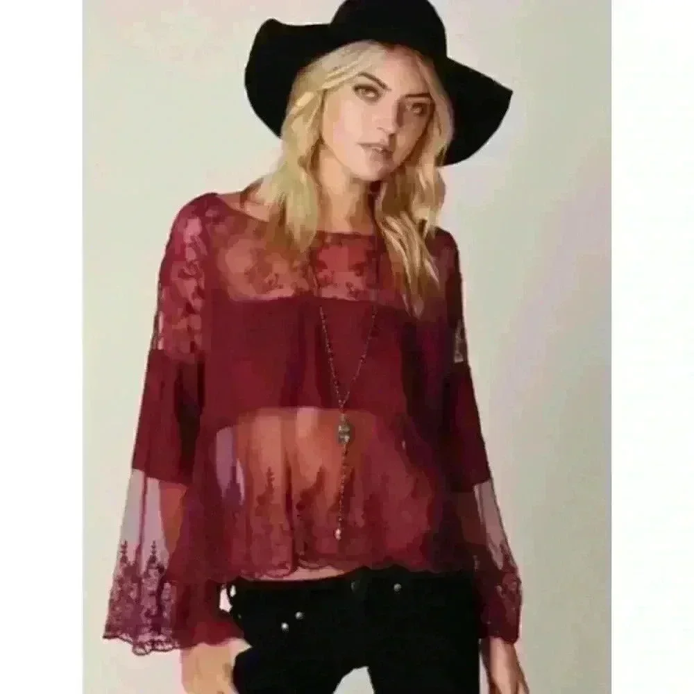 Free People‎ - Cannaregio - Oversized Mesh Top Burgundy Small